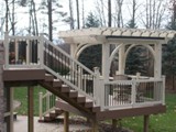 Custom_Deck_with_Pergola